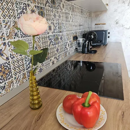 Luxury Seafront Fabri Apartamento *