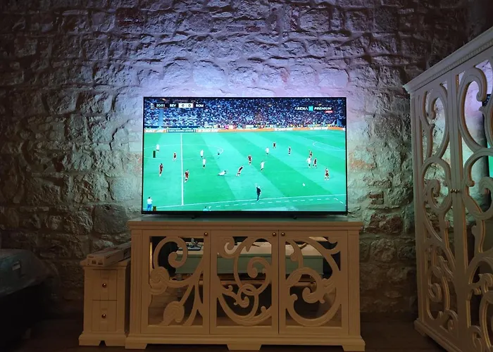 شقة Luxury Seafront Fabri فيس