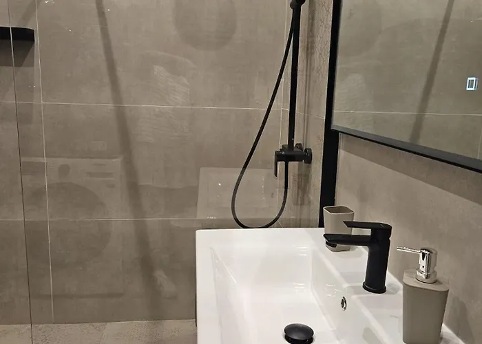 Luxury Seafront Fabri فيس